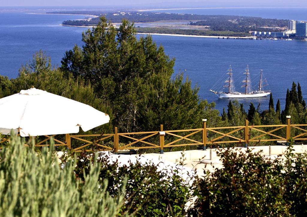 Hotel Quinta Dos Moinhos De Sao Filipe à Setúbal Chambre photo